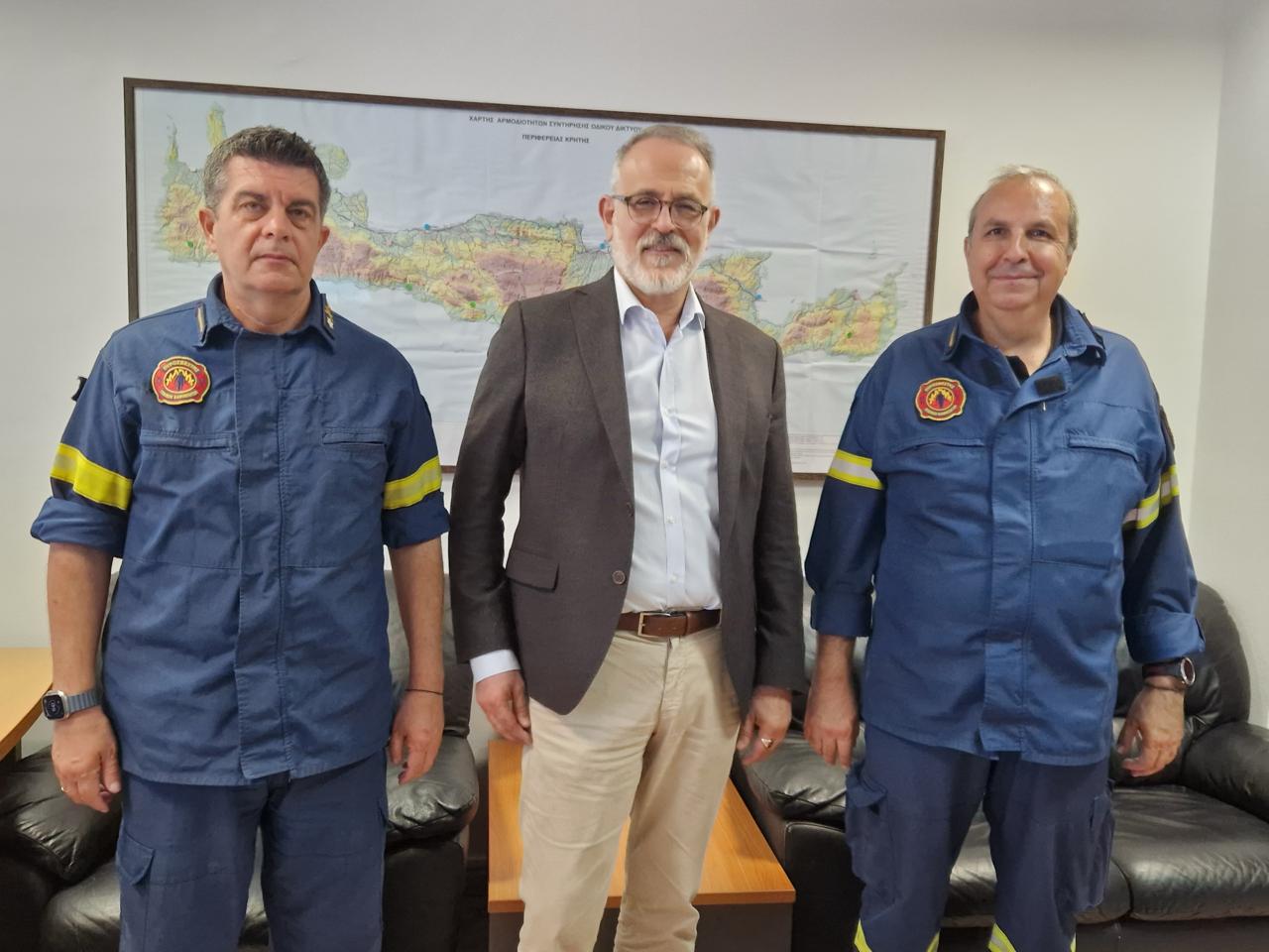 ΠλειώΝης Πυροσβεστική ΔιοίΚηση